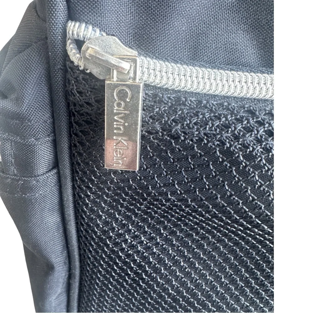 Calvin Klein Vinyl Mesh Weekender Duffel Bag New Strap 20x11x8 EUC Video
